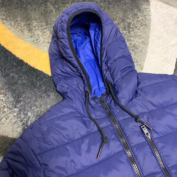 Moose Knuckles Puffer Jacket - Picture 2 of 9